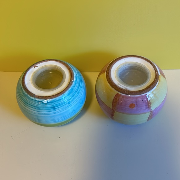 Pottery Barn sunny side salt & pepper ceramic shakers - Picture 3 of 4